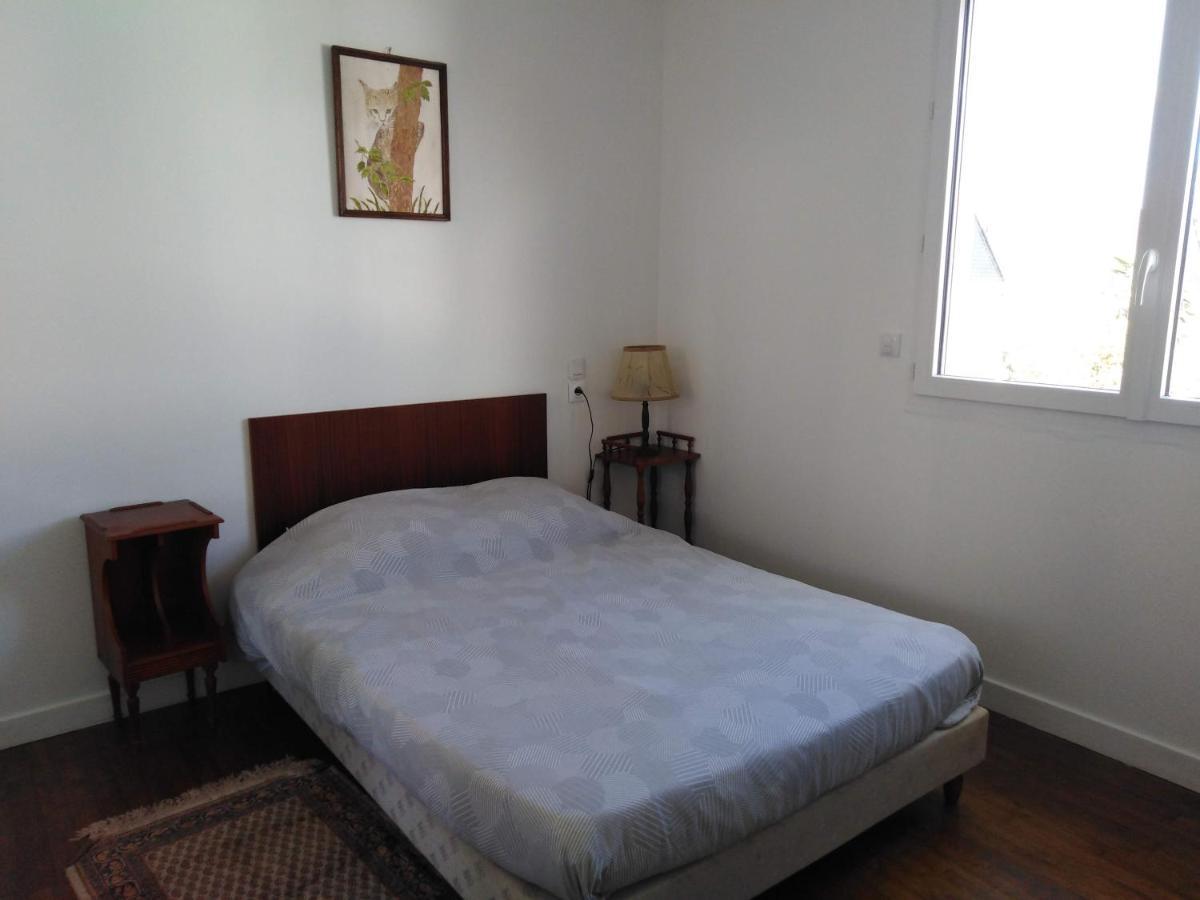 Etoile Hotel Questembert Bagian luar foto